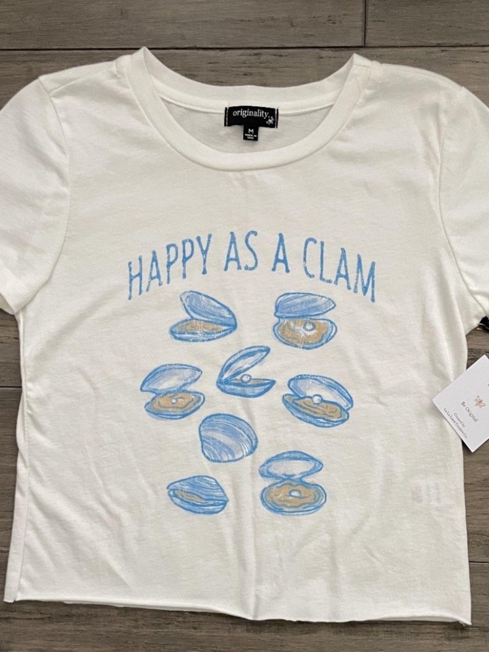 New - Originality Tee Shirt - Girls Med - Cream - Happy As A Clam - Graphic